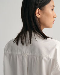 Oversized poplinskjorte med høje manchetter