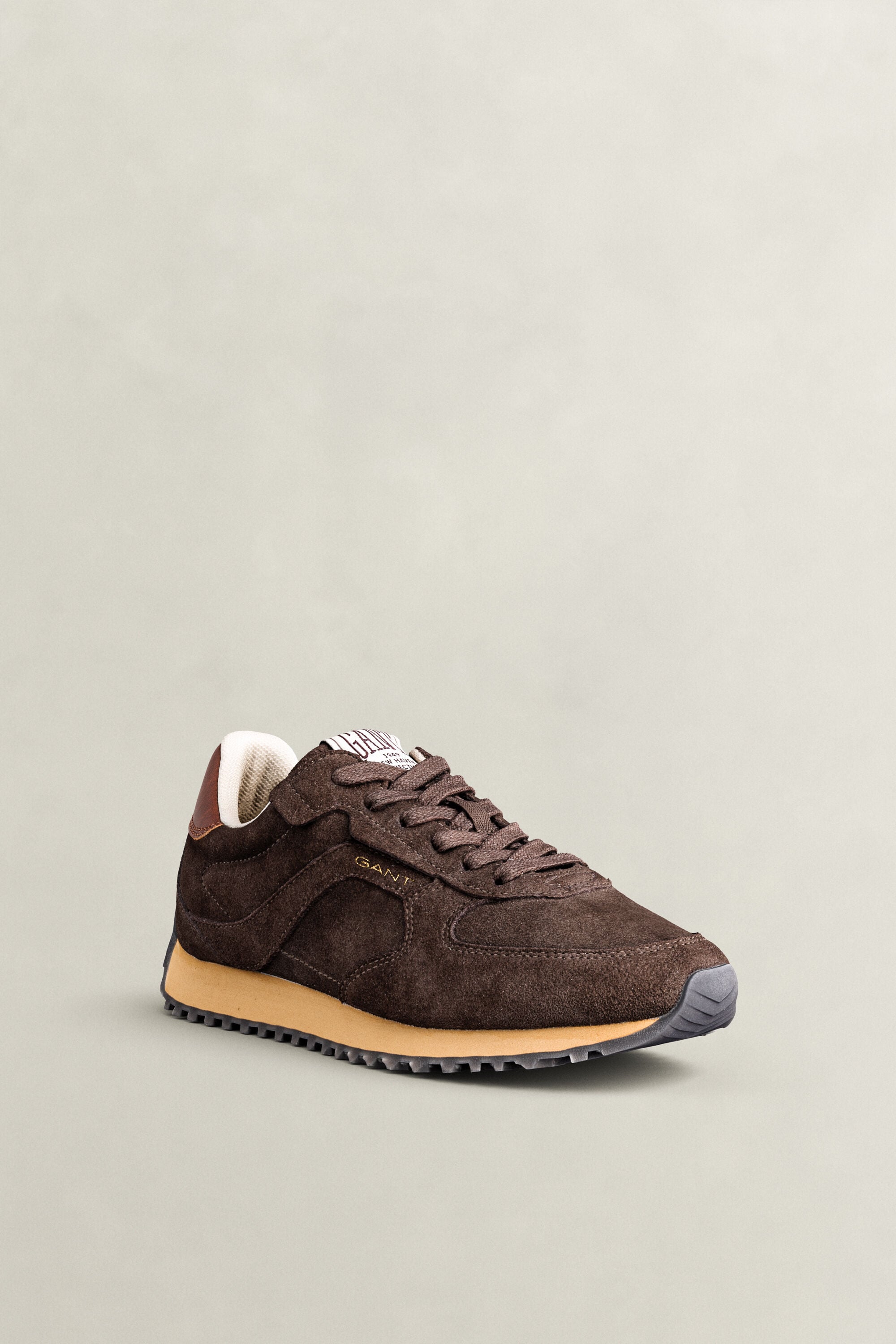 Beja sneakers i ruskind