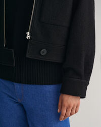 Boucl&eacute; jakke med lynl&aring;s