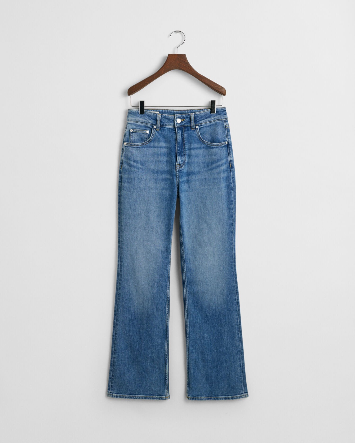 Slim fit jeans med svaj