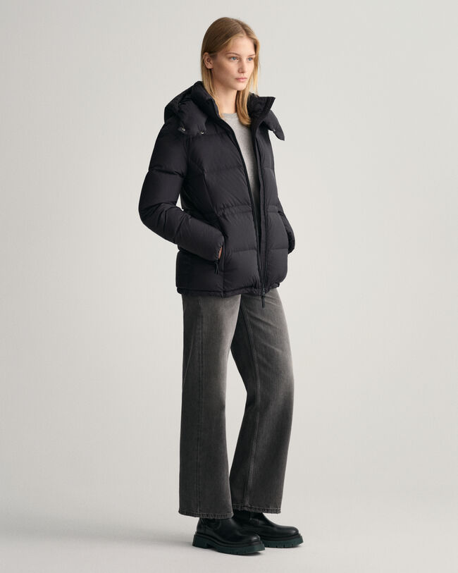 Dunjakke i melleml&aelig;ngde