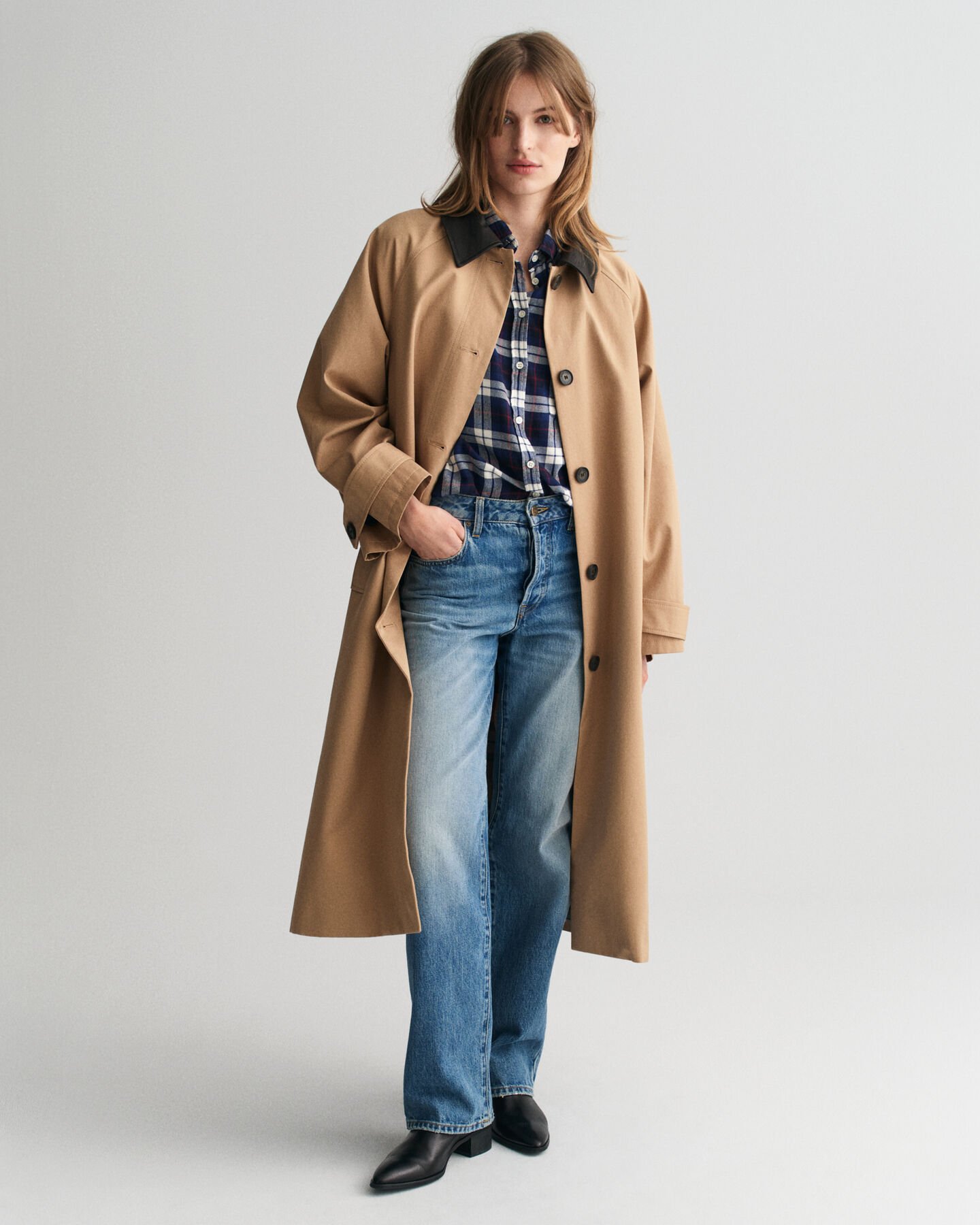 Relaxed fit ternet flannelskjorte