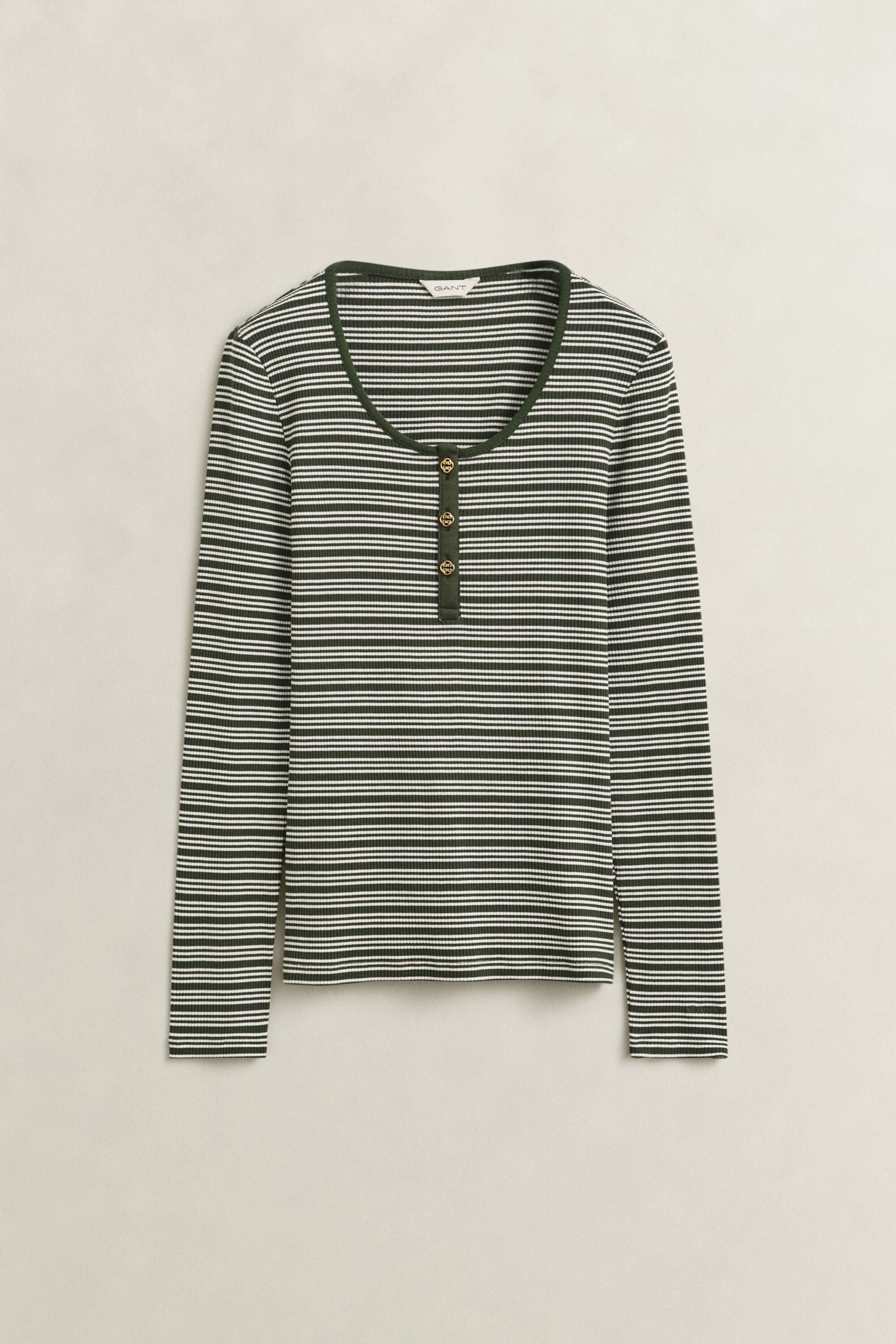 Ribstrikket Henley top med lange ærmer