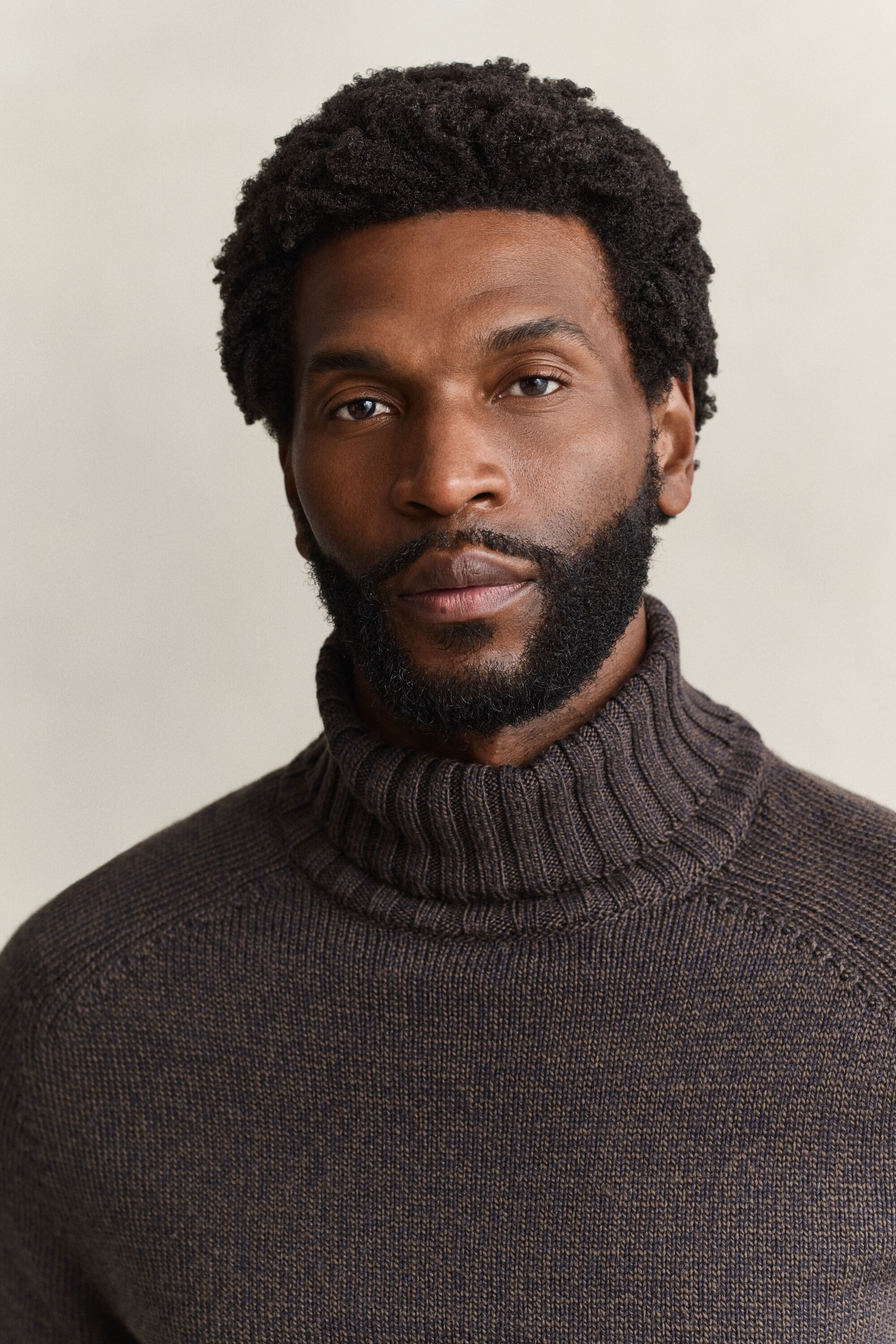Rullekrave-sweater i uldblanding med mouliné