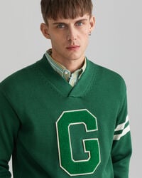 Collegiate sweater med V-hals
