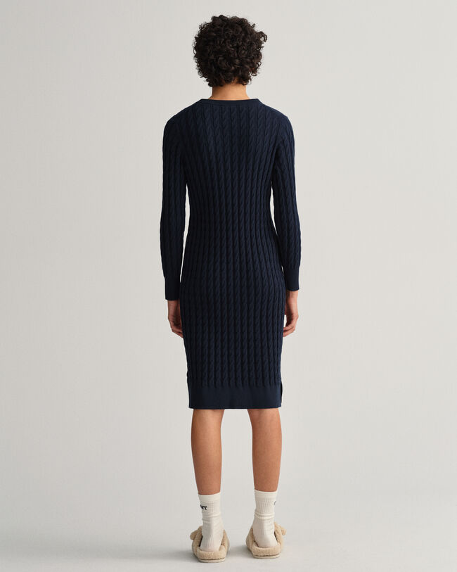 Kjole med snoet kabelstrik