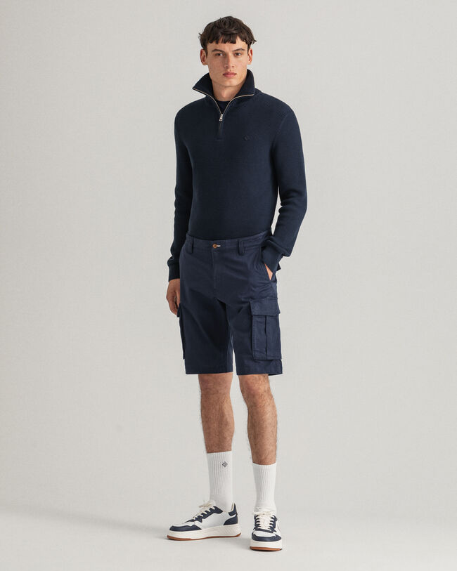 Relaxed fit cargoshorts af twill