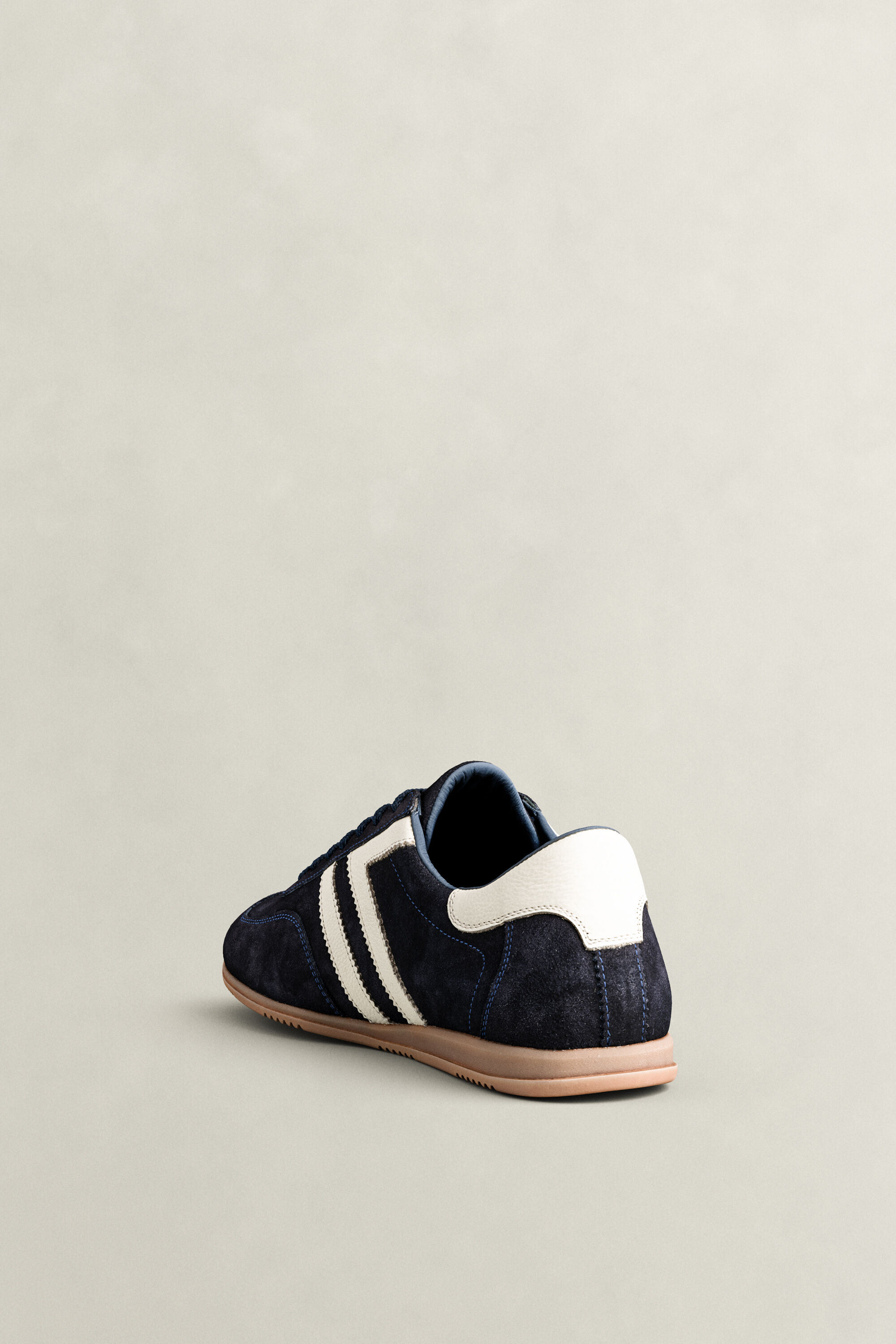 Spearclub sneakers i ruskind