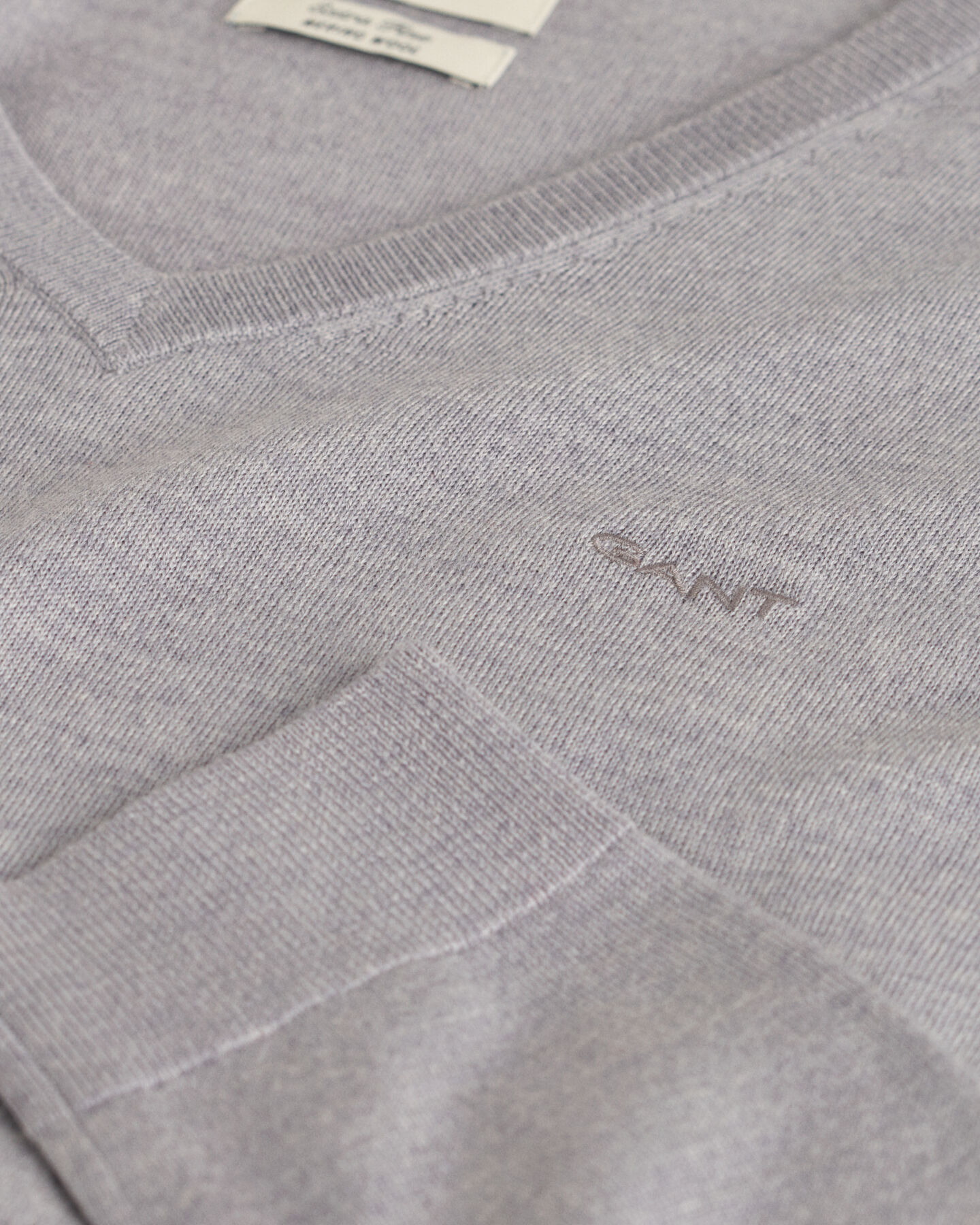 Sweater med V-hals sweater af ekstra fin merinould