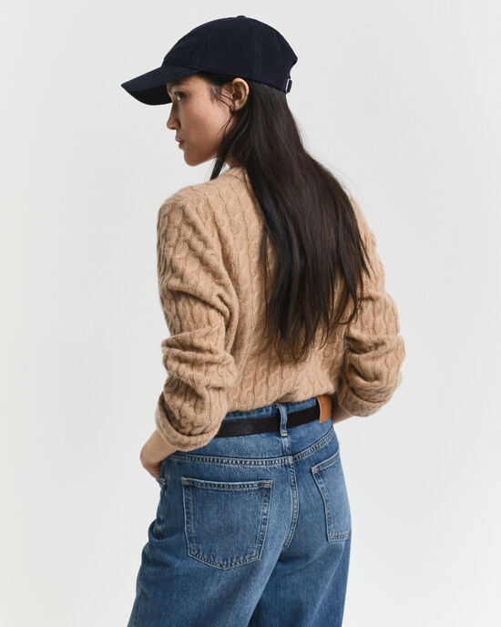 Crewneck sweater af kashmir med kabelstrik