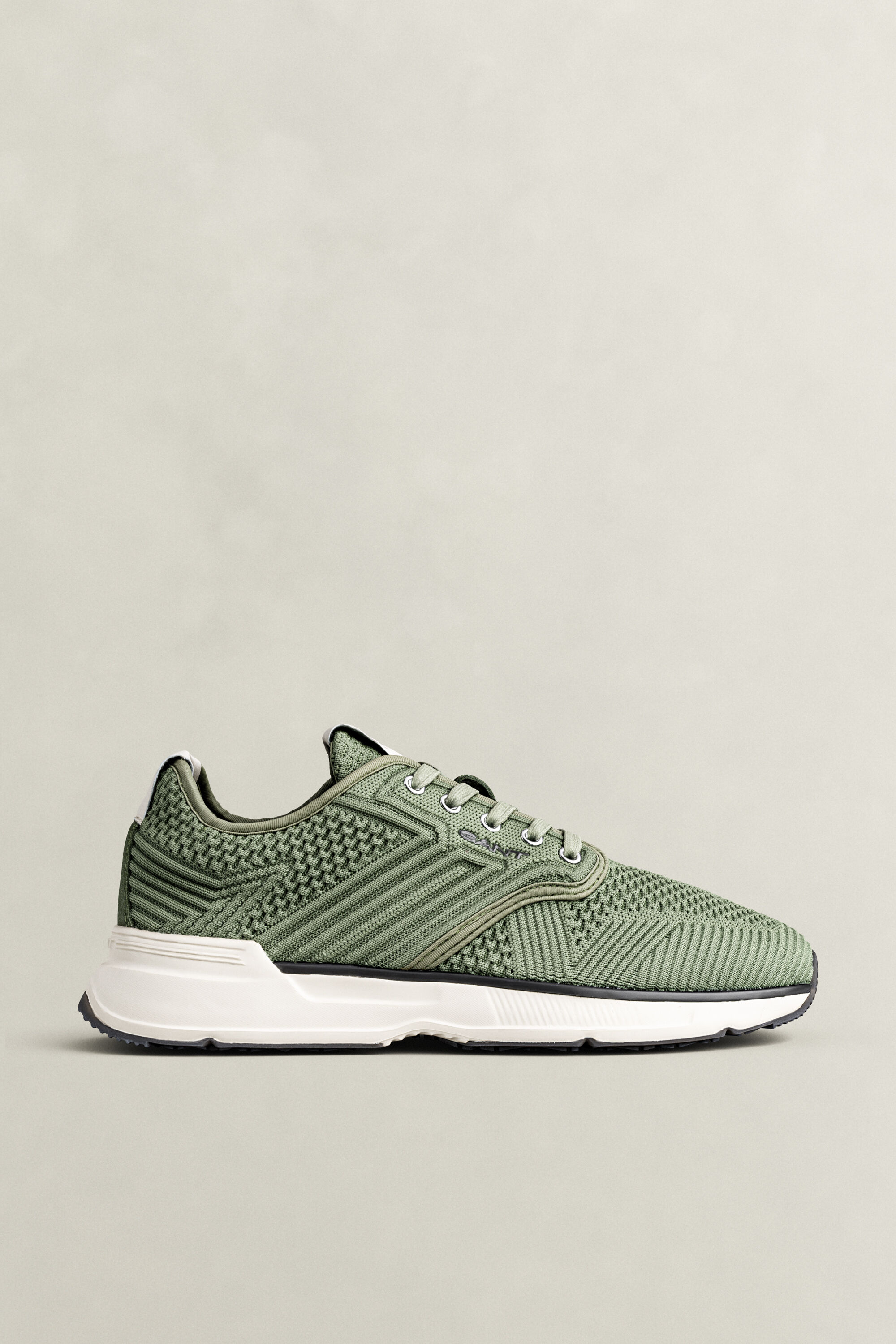 Beeker strikkede sneakers i mesh