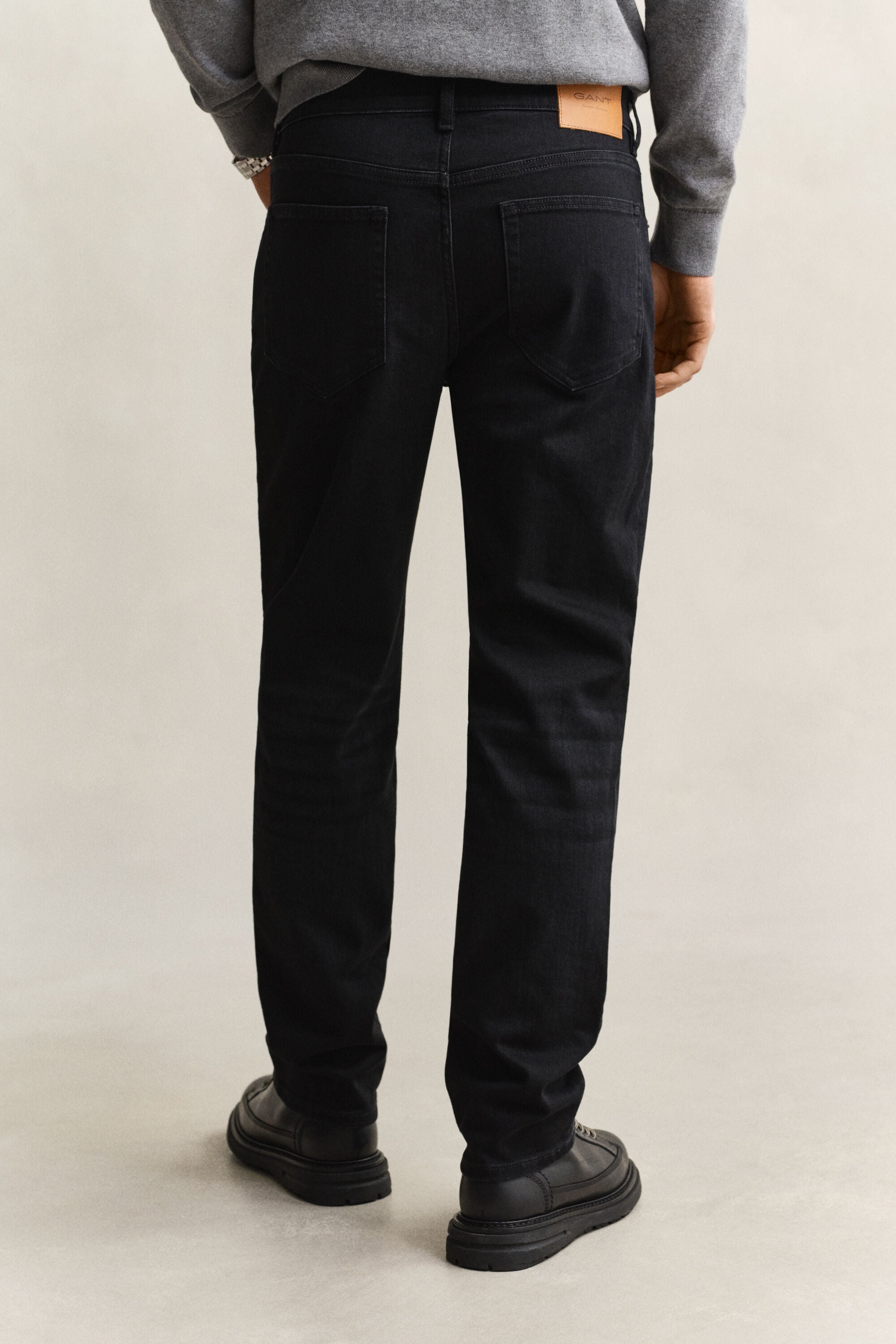 Regular fit jeans