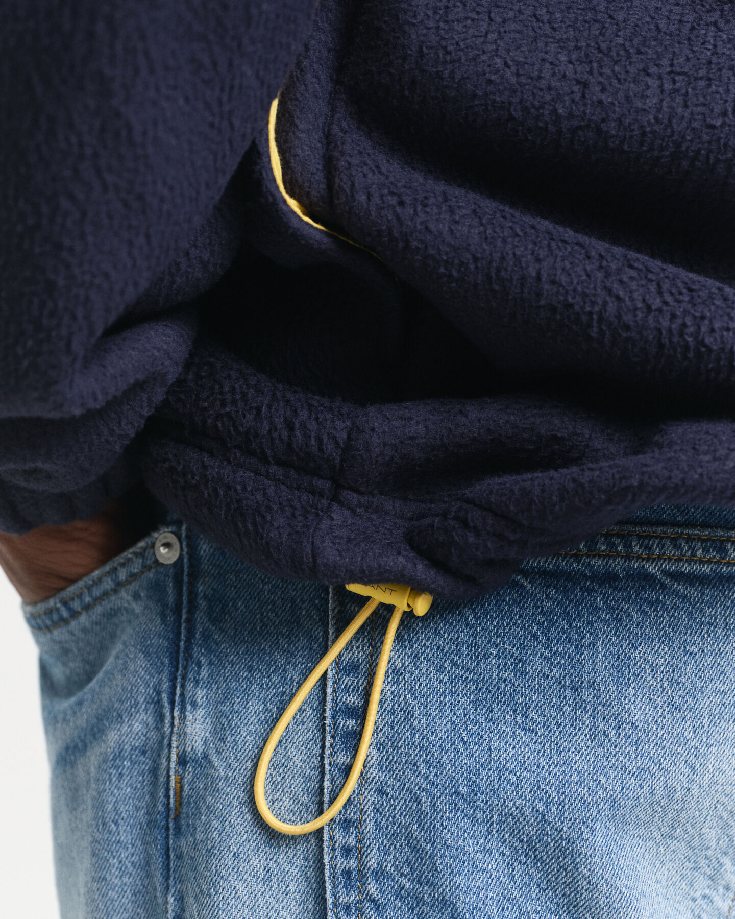 Hættetrøje med farveblokke