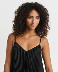 Plisseret mini satin-kjole med stropper