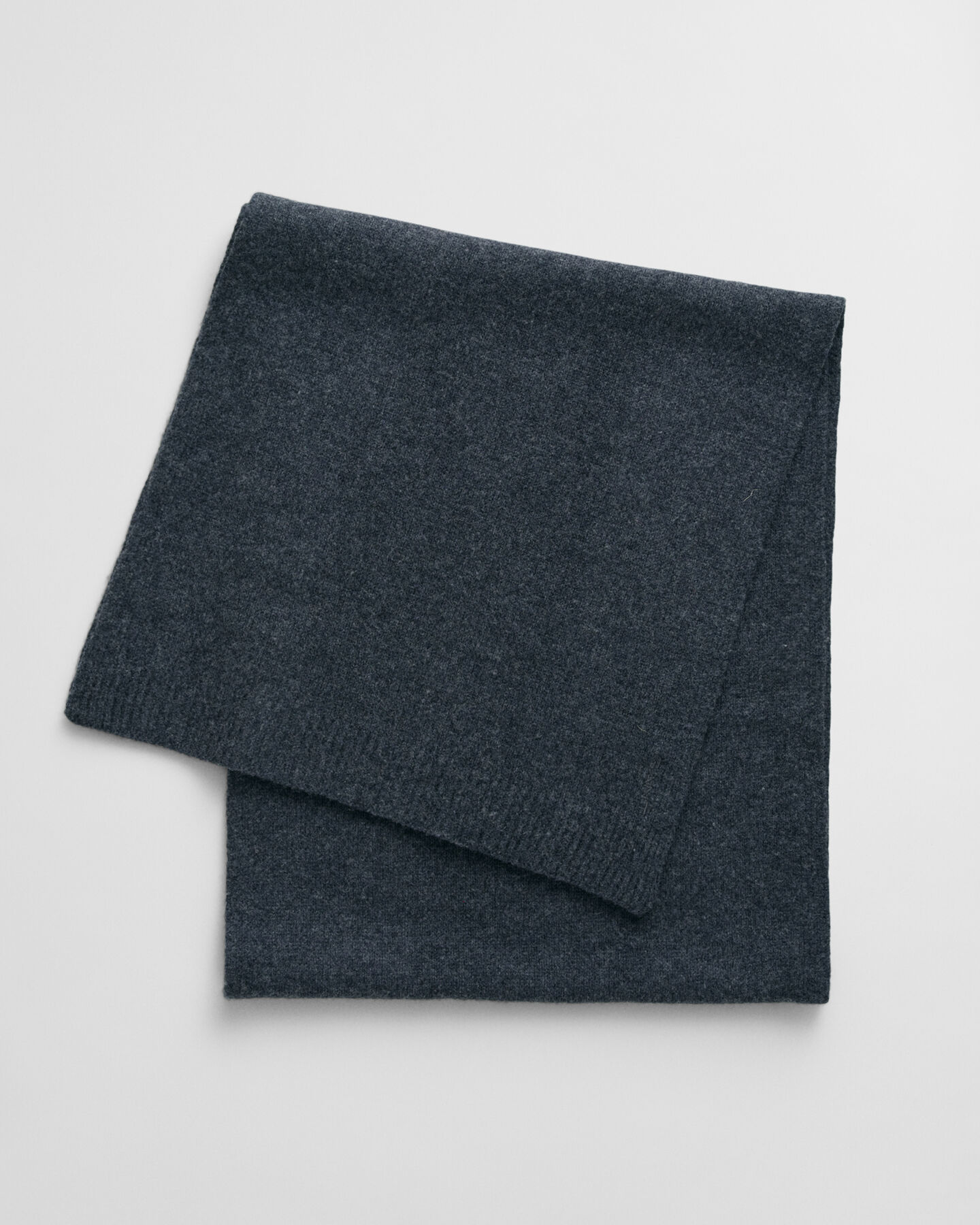 Strikket uldhalstørklæde