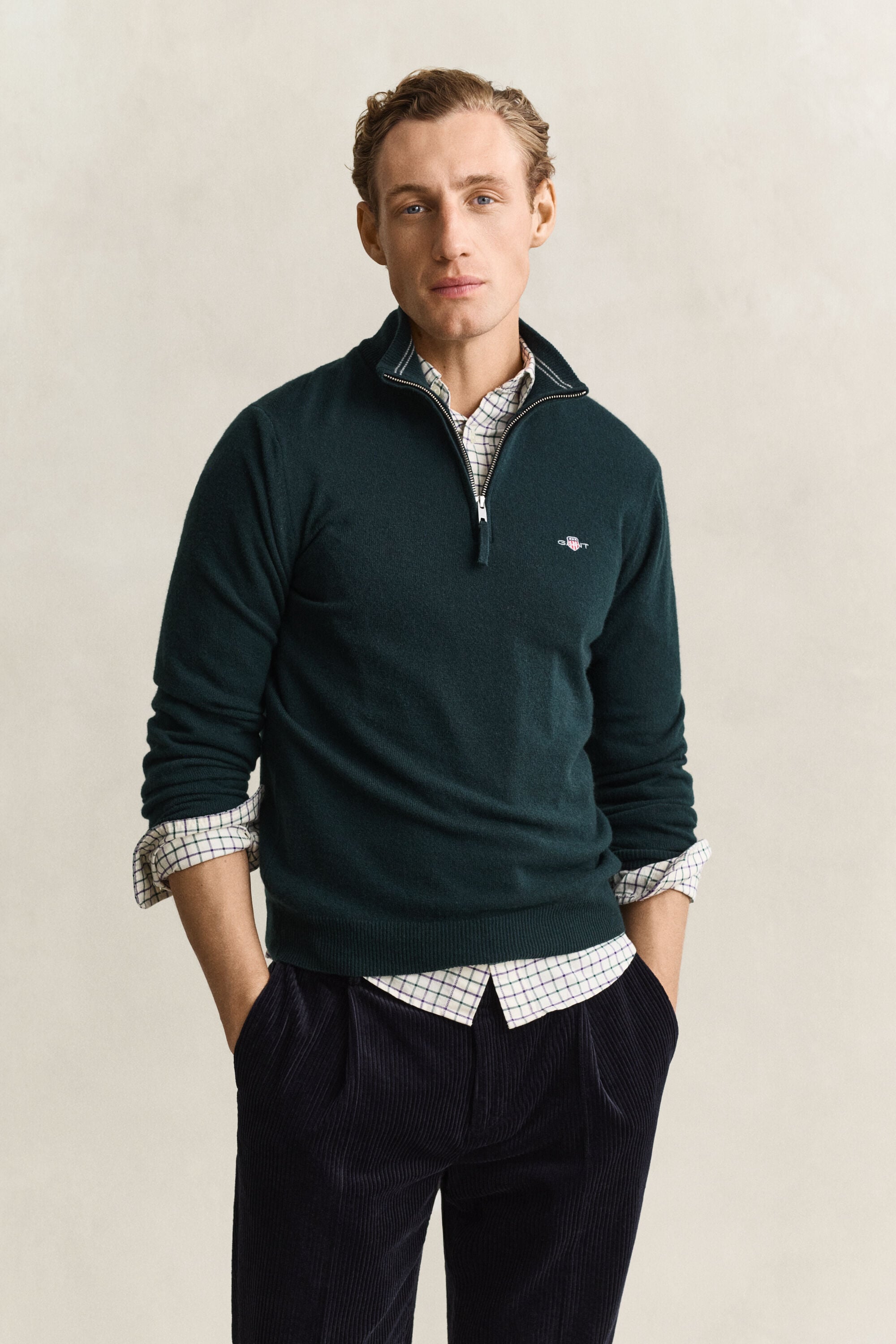 Sweater i lammeuld med halv lynlås