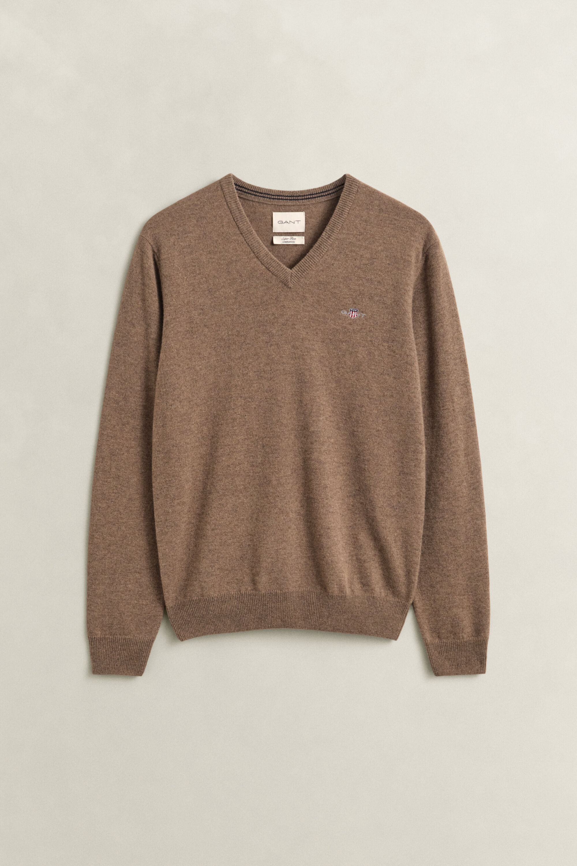 Sweater med V-hals i lammeuld