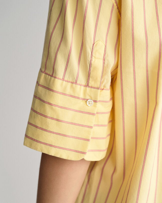 Relaxed fit Luxury Oxford skjorte med striber og korte &aelig;rmer