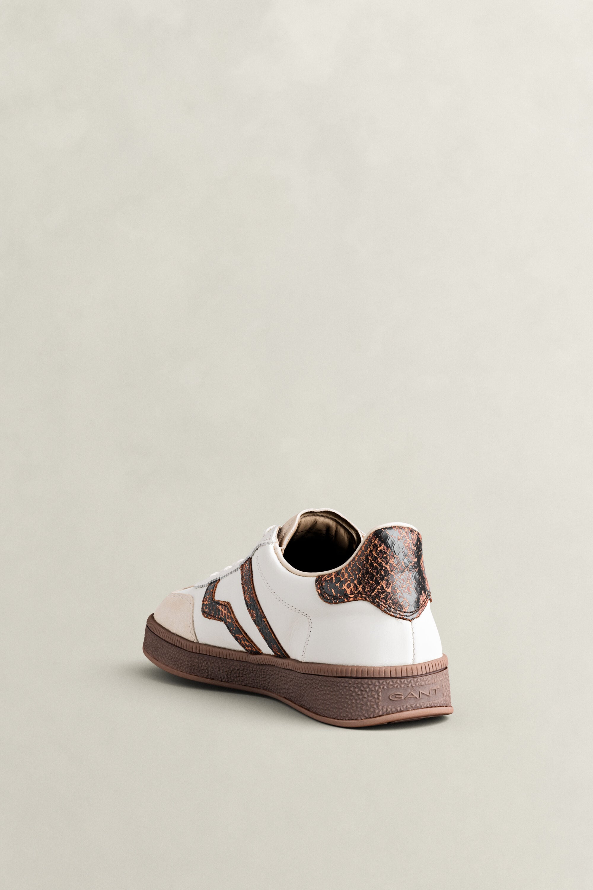 Cuzima sneakers i læder og ruskind