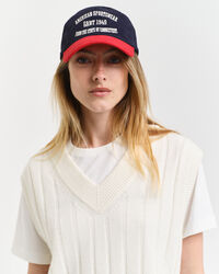 Sweater-vest i uld med bred ribstrik og V-hals