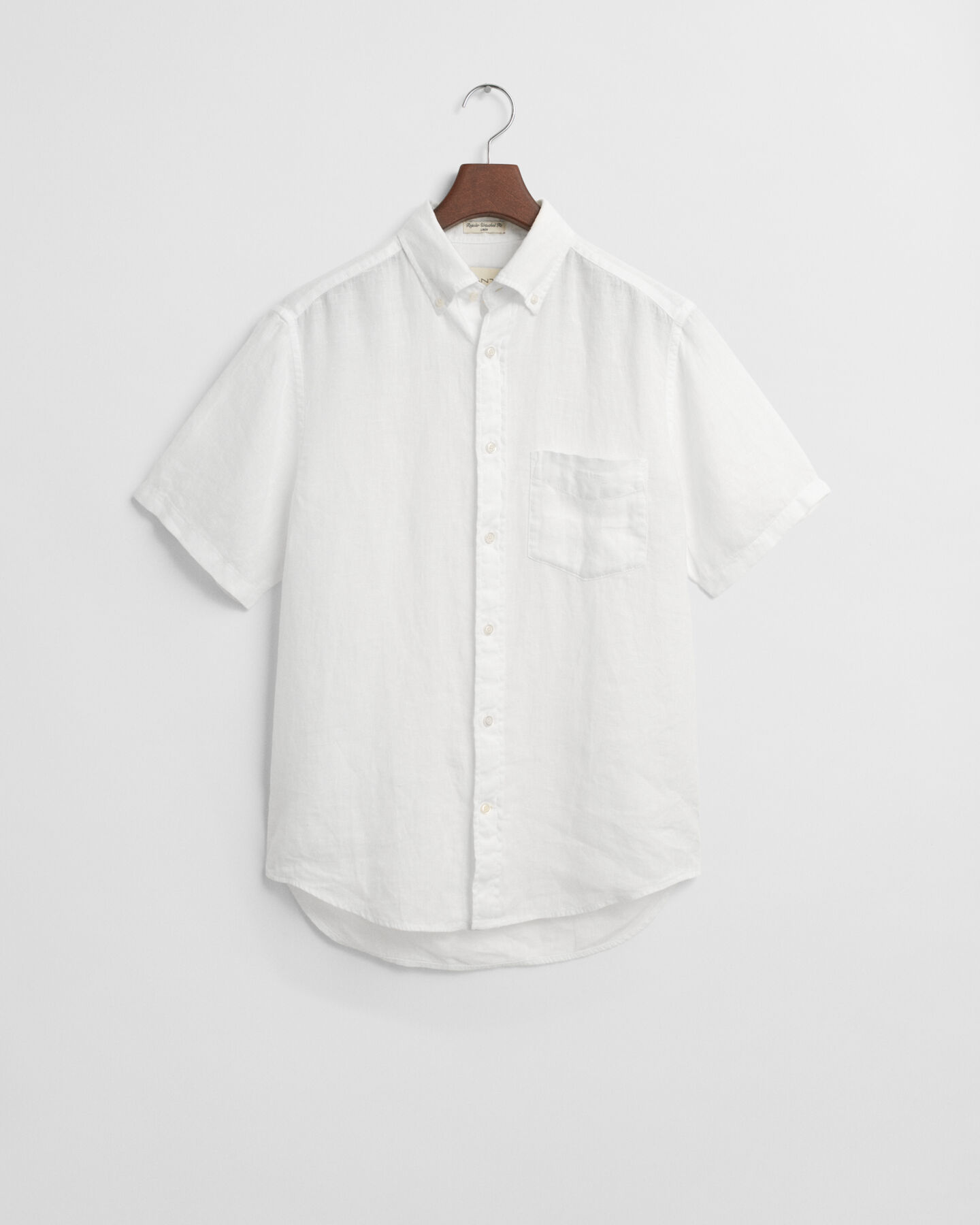 Regular fit garment-dyed h&oslash;rskjorte med korte &aelig;rmer