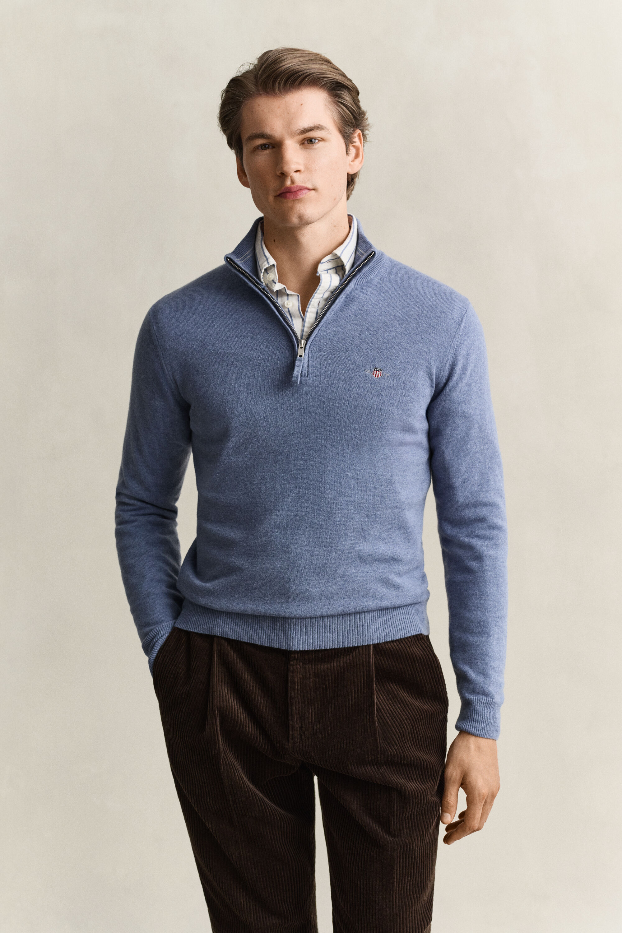 Sweater i lammeuld med halv lynlås
