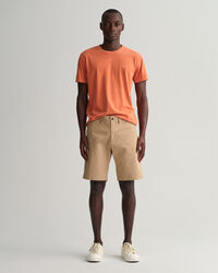 Hallden Slim fit shorts af twill
