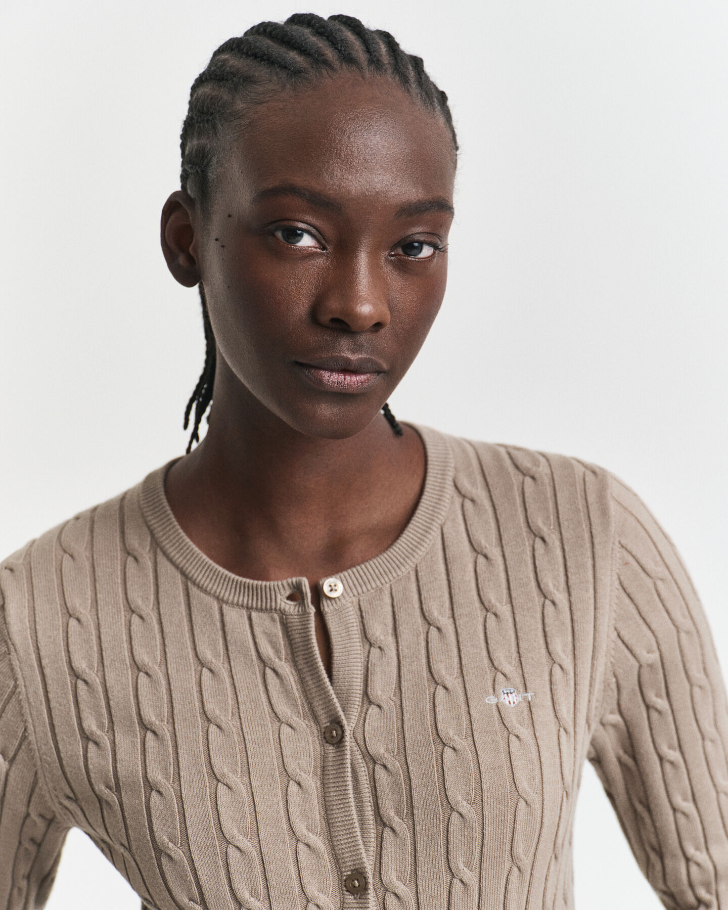 Cardigan af strækbomuld med kabelstrik